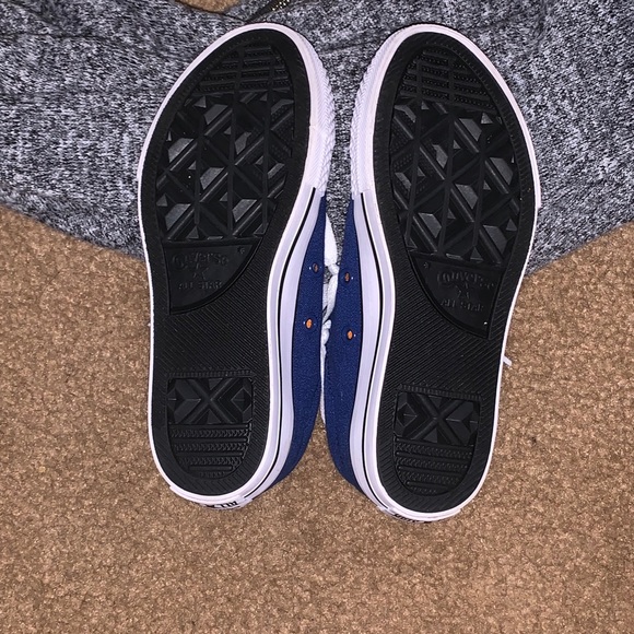 Orange and blue kids converse - Picture 3 of 3